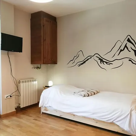Lejlighed Geraeumiges Mit Balkon Erta 2 Vall De Boi By Interhome