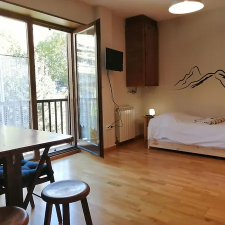 Apartmán Geraeumiges Mit Balkon Erta 2 Vall De Boi By Interhome *